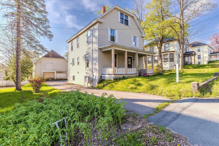 Property Photo: 99 Dufferin Street NS B4V 2G4