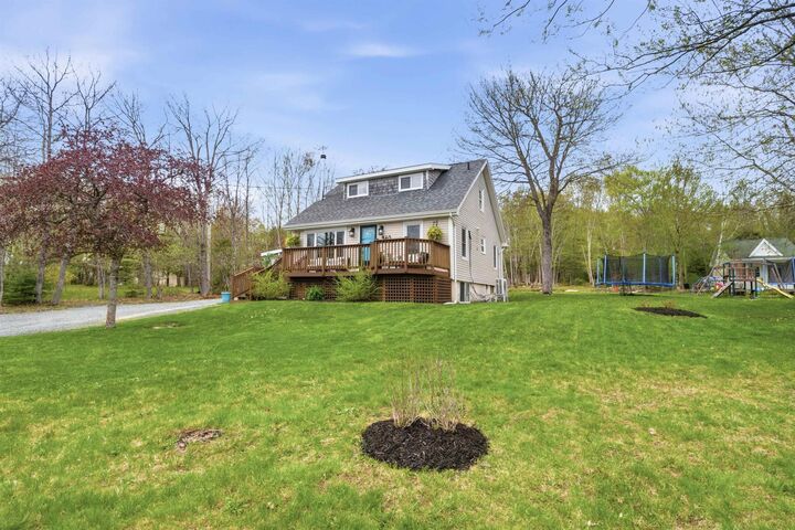Property Photo: 340 Lakeview Avenue NS B4E 3B6