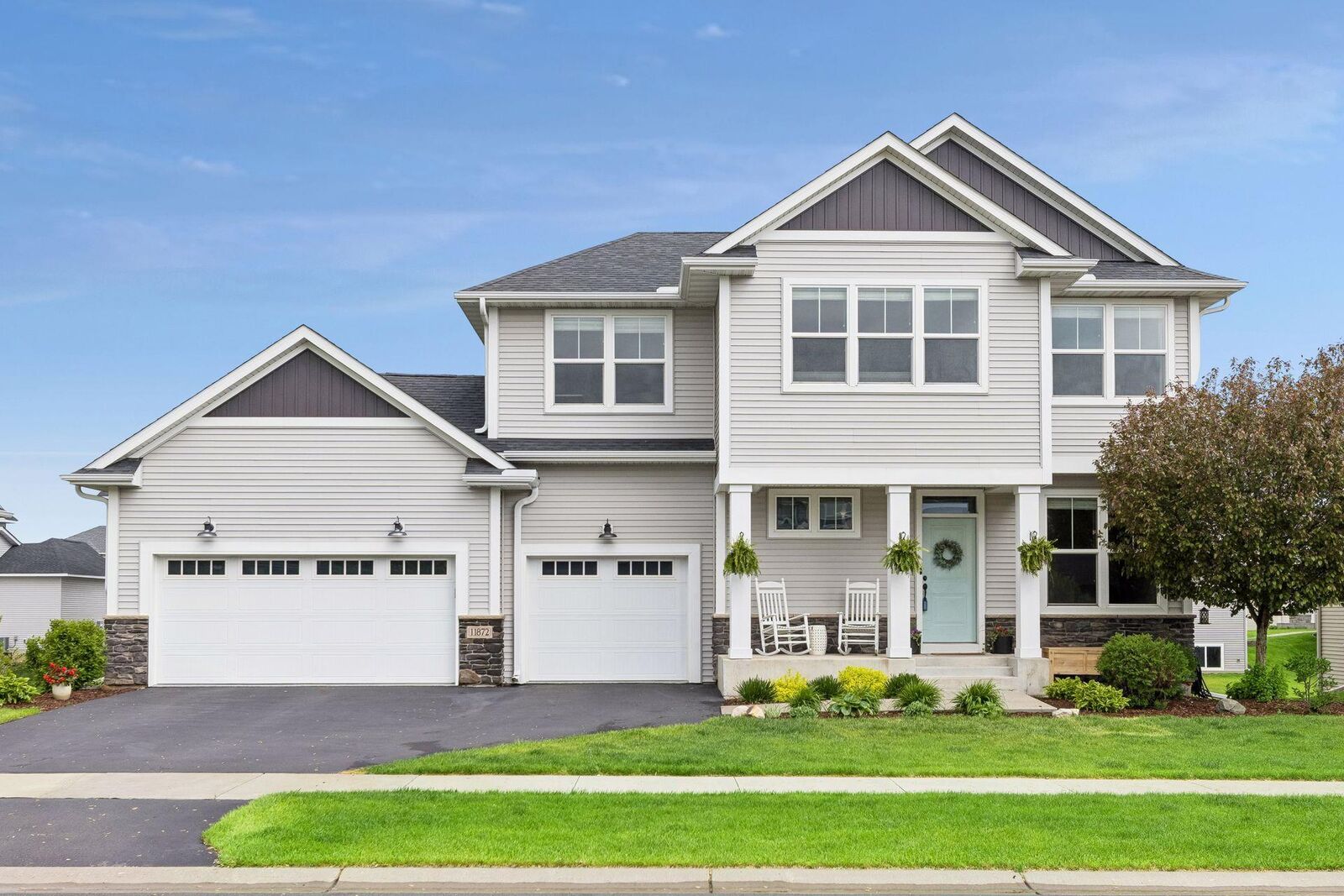 Property Photo: 11872 Linden Court N MN 55042