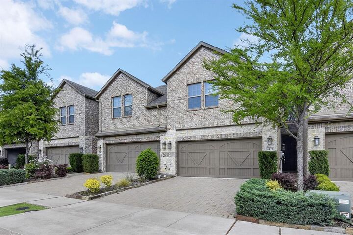 Property Photo: 6428 Hermosa Drive TX 75024