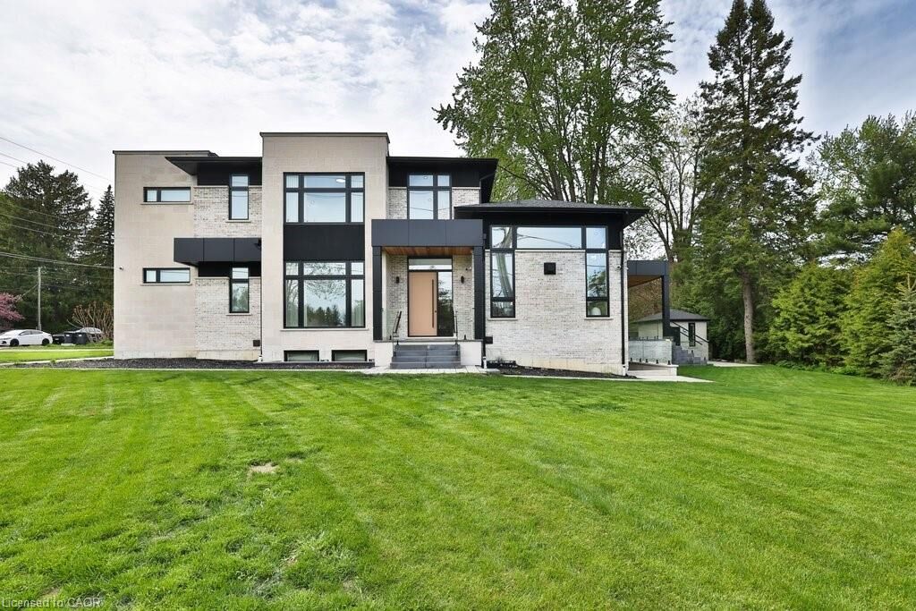 Property Photo:  1143 Kane Road  ON L5H 2M2 