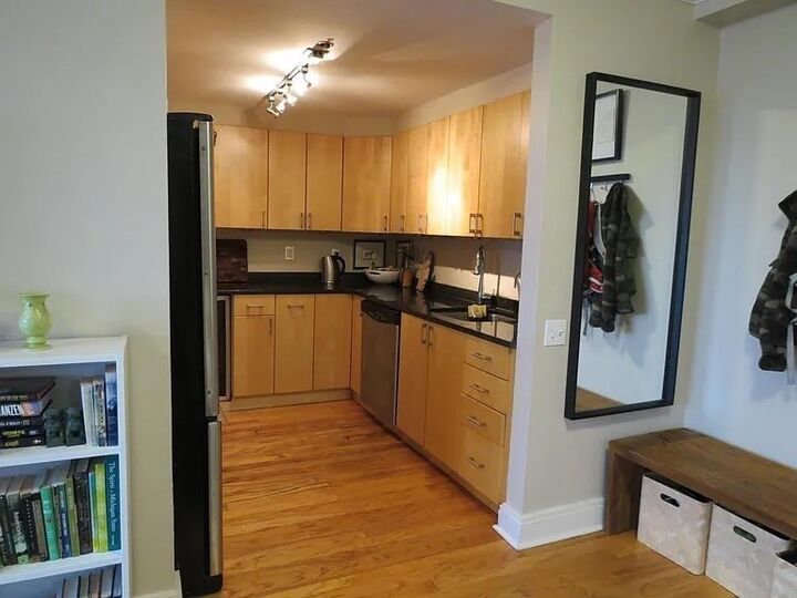 Property Photo: 534 Beacon Street 406 MA 02215