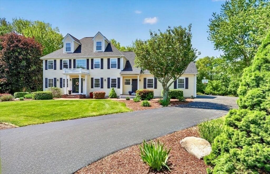 Property Photo:  22 Nardone Circle  MA 02351 