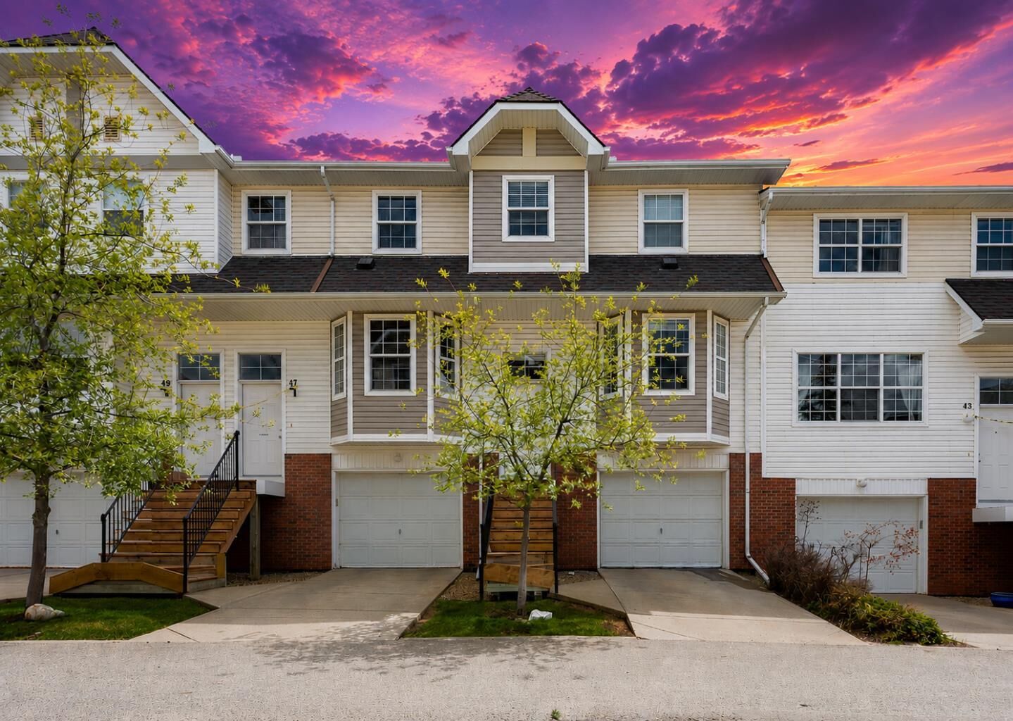 Property Photo:  45 Tuscany Springs Garden NW  AB T3L 2R3 