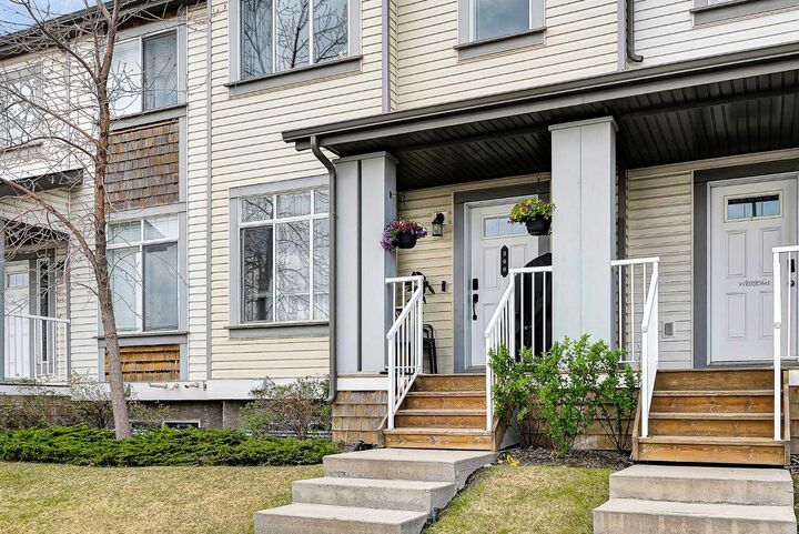 Property Photo:  300 Copperstone Cove SE  AB T2Z 0L3 