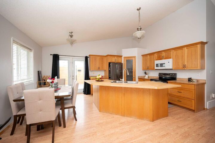 Property Photo:  2819 46 Avenue  AB T9S 1N7 