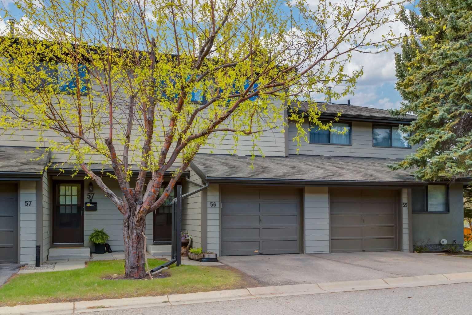 Property Photo:  5019 46 Avenue SW 56  AB T3E 6R1 