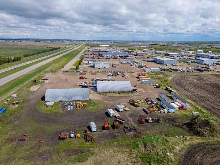 Property Photo: 65041 Highway 43 Township AB T8W 5E7