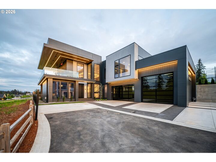 Property Photo: 4541 NW 71st Ave WA 98607