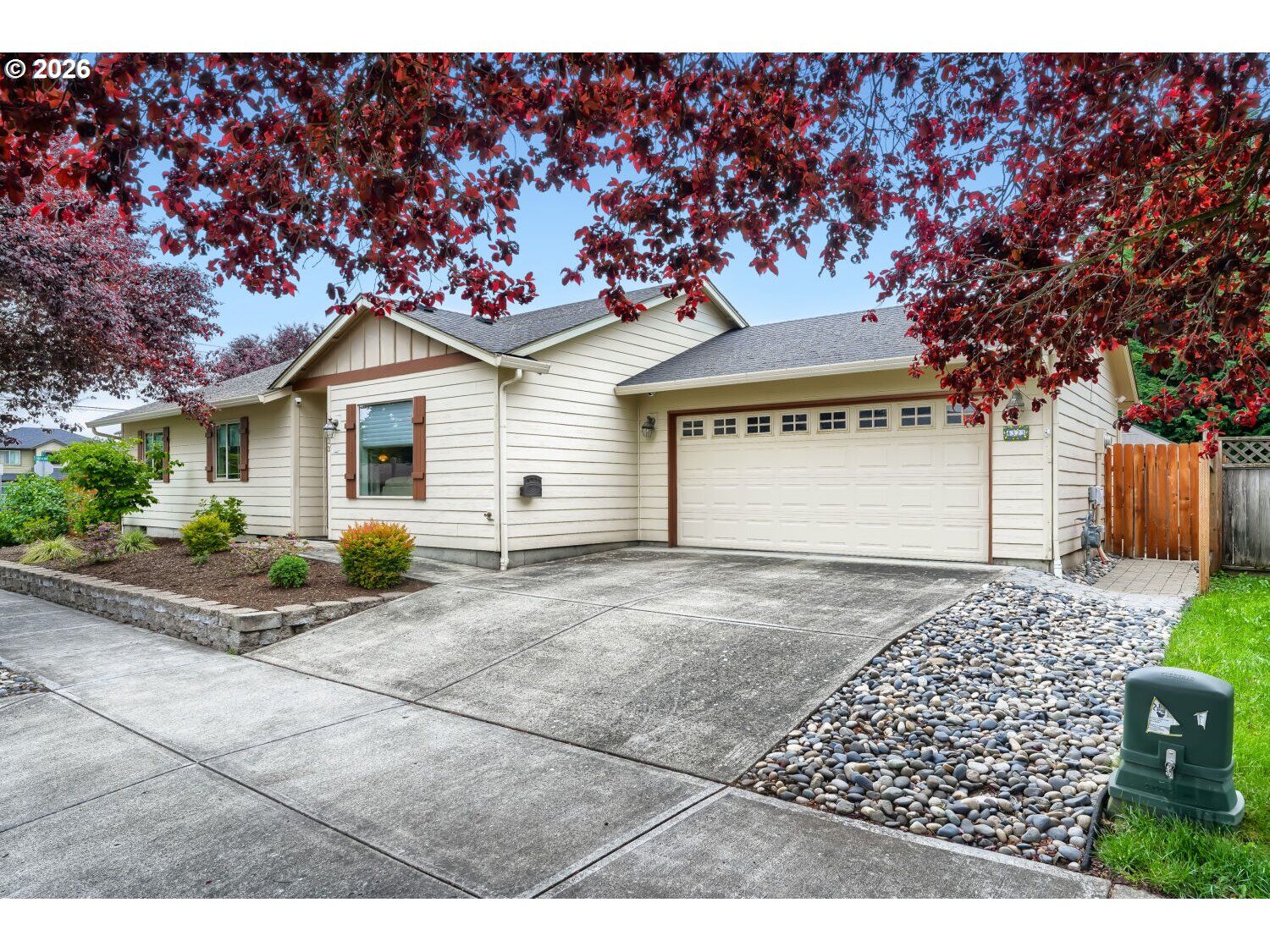Property Photo: 12501 NE 44th St WA 98682