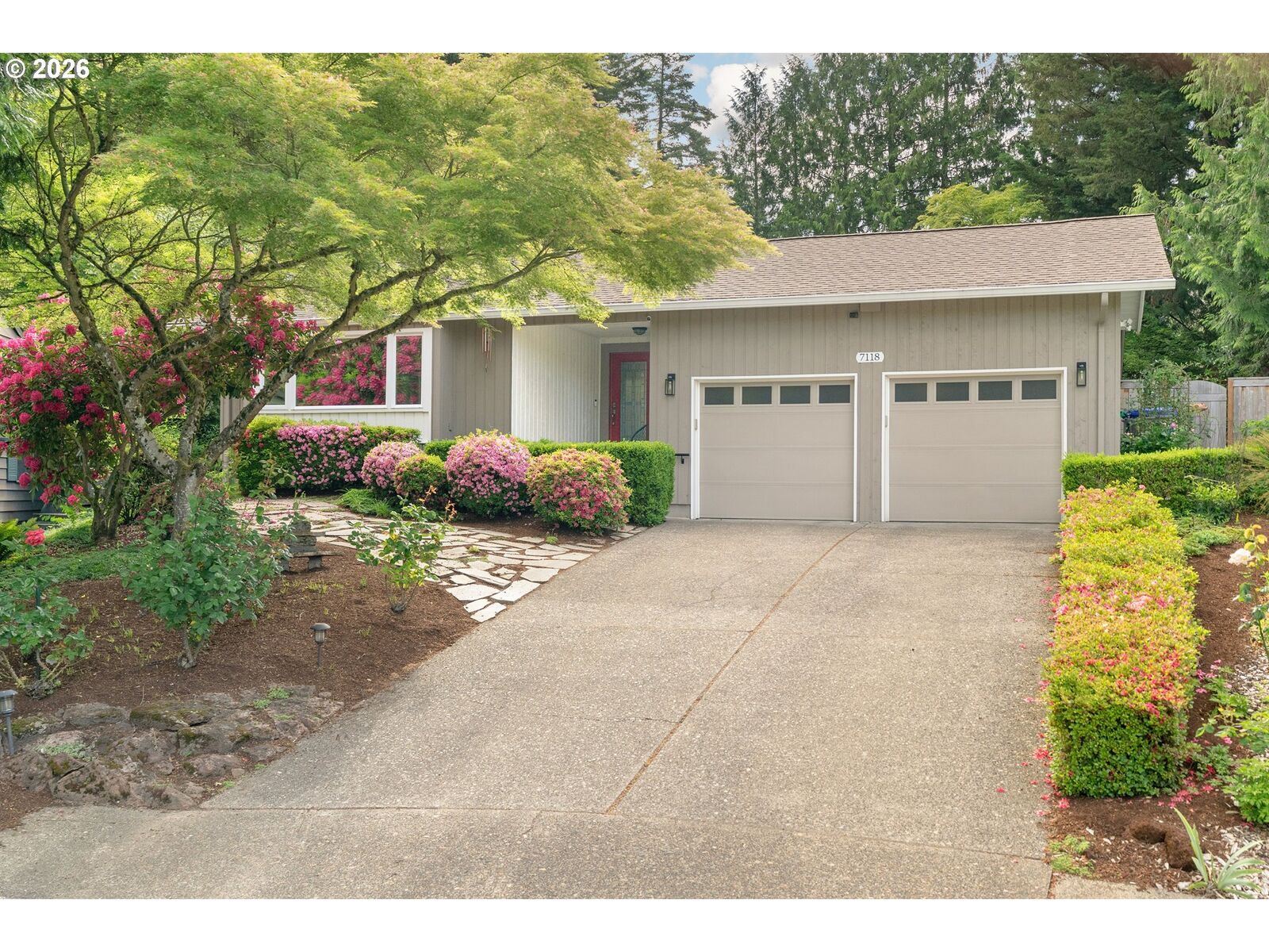 Property Photo:  7118 SW Canby Ln  OR 97223 