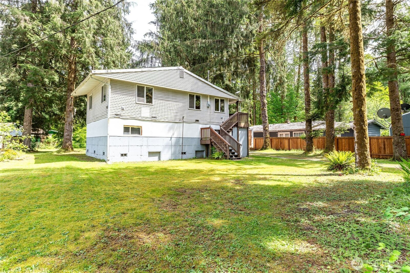 Property Photo:  31605  Rivershore Lane  WA 98252 