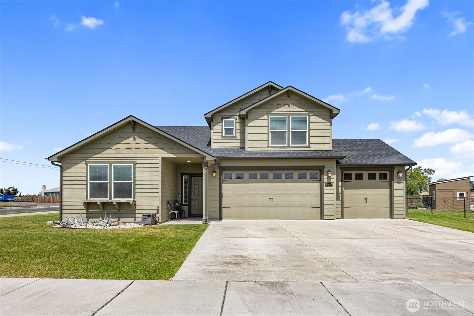 Property Photo: 4532 W Wesley Place WA 98837