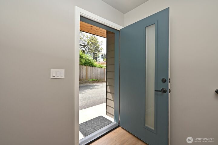 Property Photo: 18028 10th Avenue NE F WA 98155