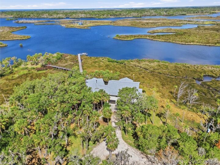 Property Photo:  12350 W Red Maple Street  FL 34448 