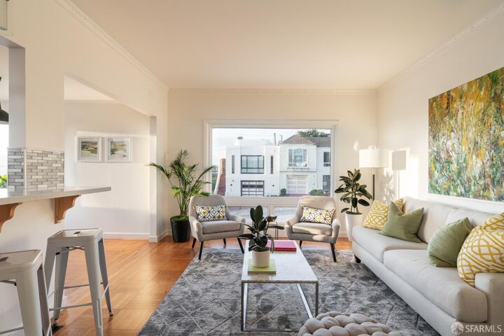 Property Photo:  2833 Moraga Street  CA 94122 
