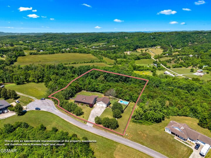 Property Photo:  140 Windsong Drive  TN 37843 