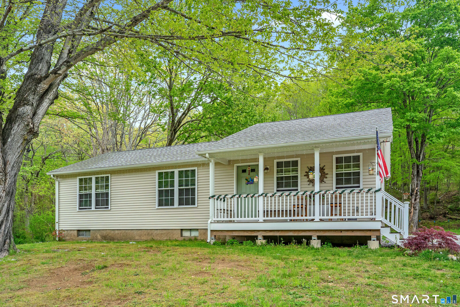 Property Photo: 680 Killingworth Road CT 06441