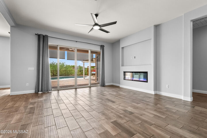 Property Photo: 12947 N Morgan Ranch Road AZ 85755