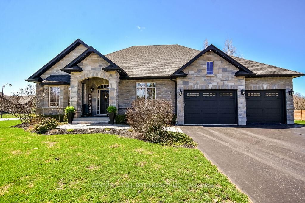 Property Photo:  2 Roy Hickling Drive  ON L9X 0J2 