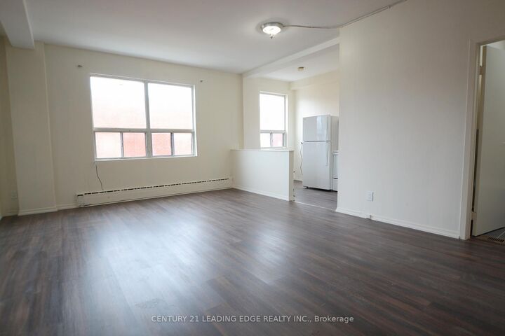 Property Photo:  1359 Wilson Avenue 1  ON M3M 1H7 