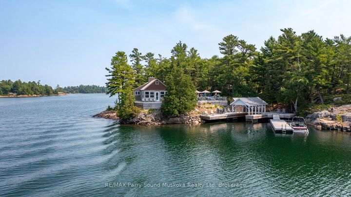 2 A258 Island — photo 1