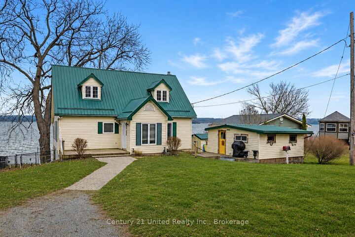 Property Photo: 40 Ivey Lane ON K0L 2G0