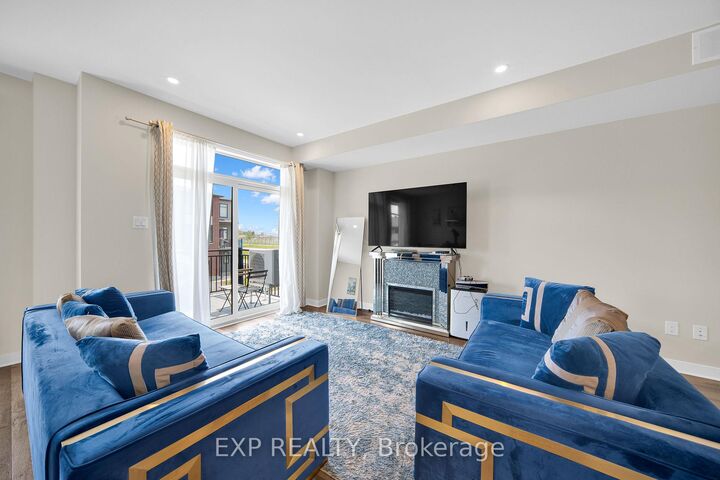 Property Photo:  162 Visor Private  ON K2V 0S6 