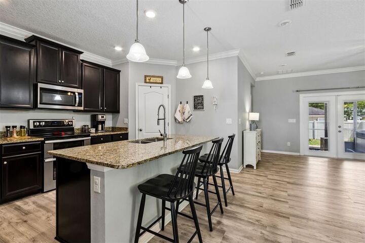 Property Photo:  9725 Ansley Lake Drive  FL 32222 