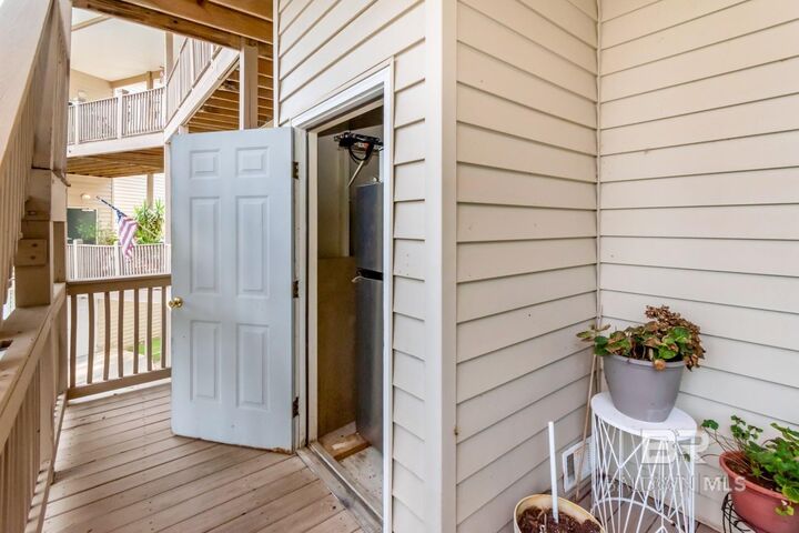 Property Photo:  4 Yacht Club Drive 90  AL 36526 