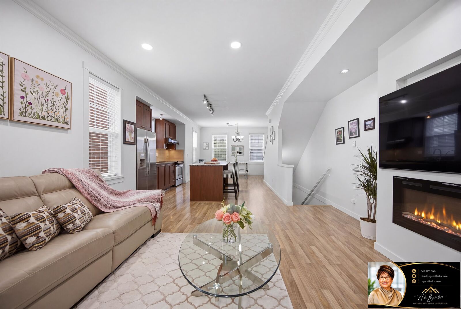 Property Photo: 688 Edgar Avenue 80 BC V3K 0A5