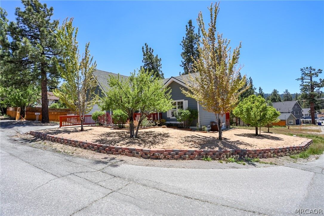 Property Photo:  534 Highland Road  CA 92315 