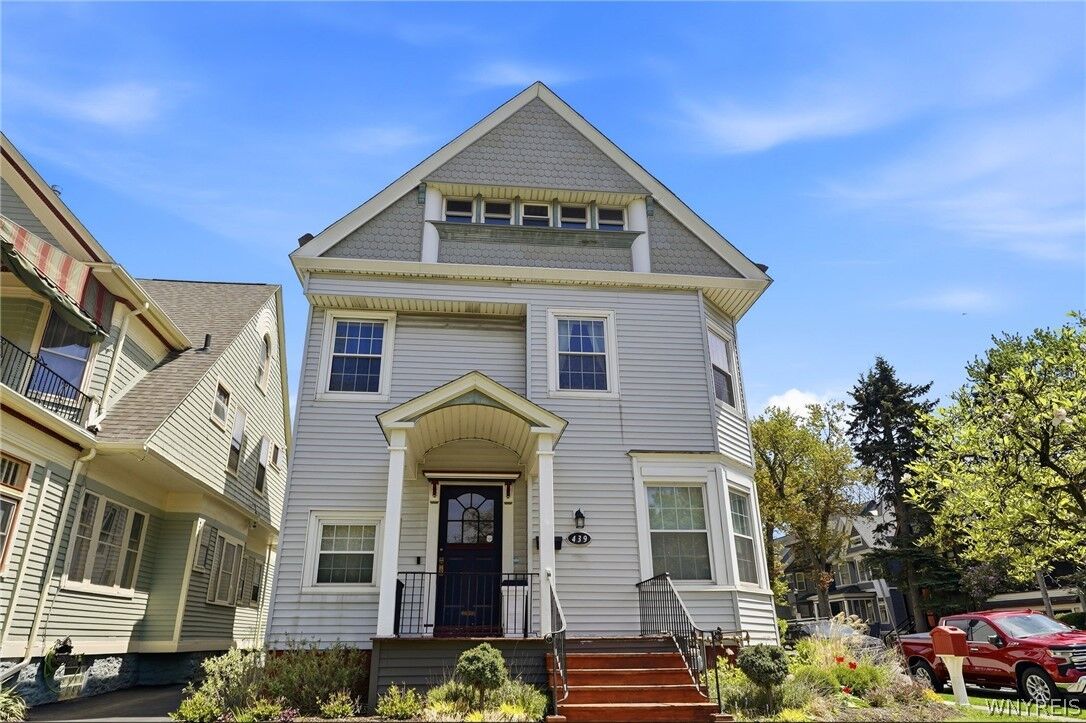 Property Photo:  439 Richmond Avenue  NY 14222 
