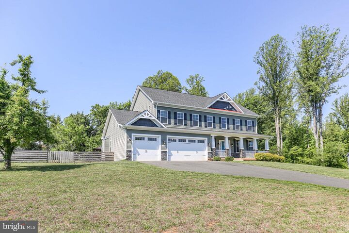 Property Photo: 109 Robeli Way VA 22406
