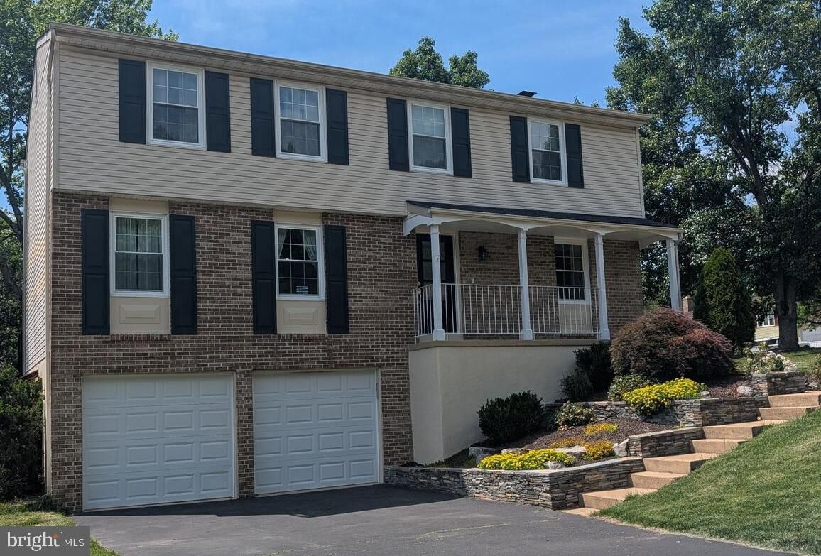 Property Photo:  6816 Rock Creek Court  VA 22306 