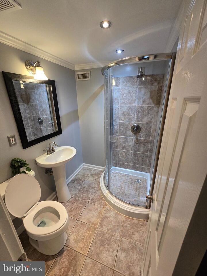 Property Photo:  3702 Ashboro Court  MD 20744 