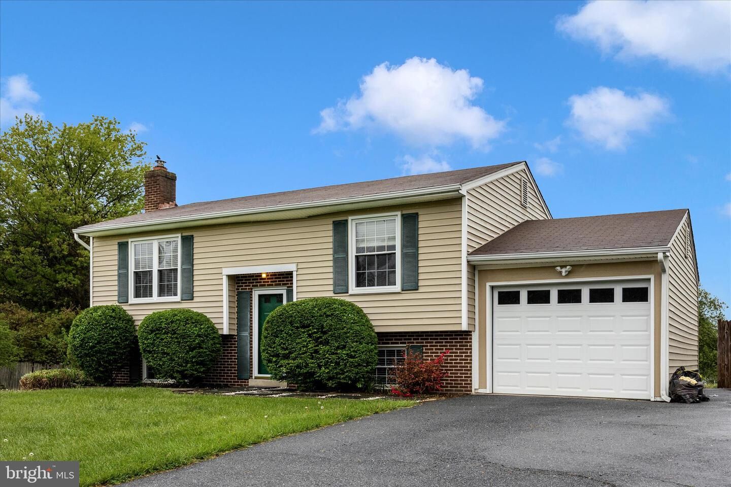 Property Photo:  11005 Horseshoe Drive  MD 21701 