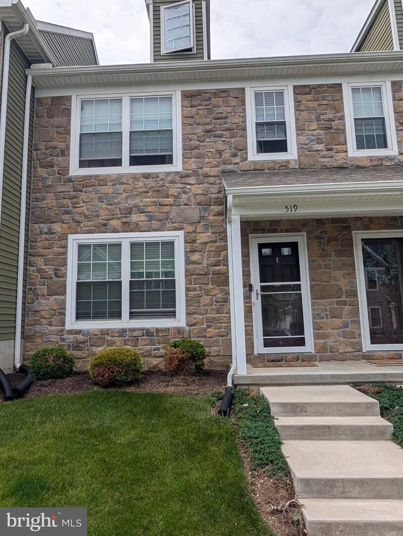 Property Photo: 519 Byler Cir U-0028 Circle 28 PA 17042