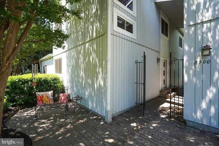 Property Photo: 8700 Linton Lane VA 22308