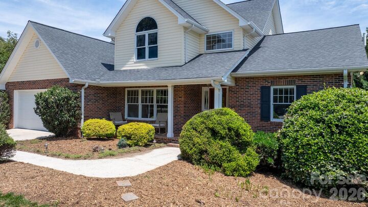 Property Photo:  610 40th Avenue Lane NW  NC 28601 