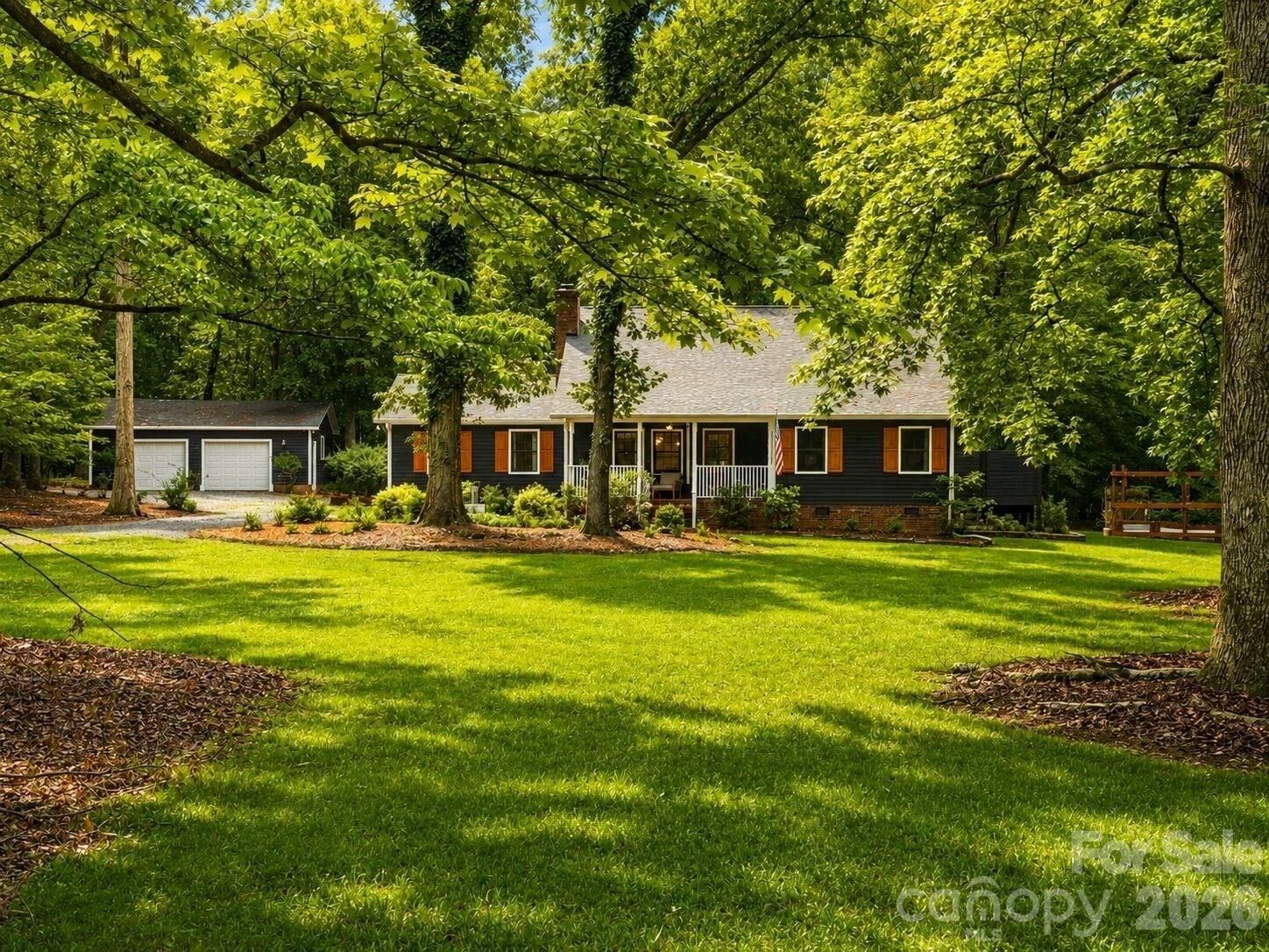 Property Photo:  2540 Bain Farm Road  NC 28227 