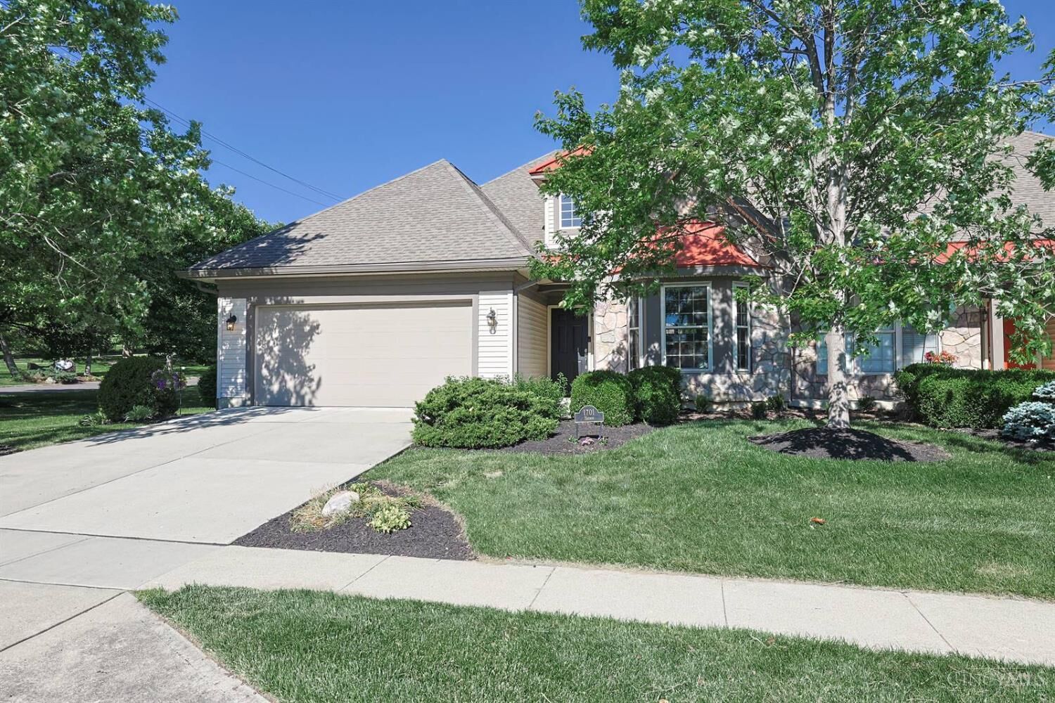 Property Photo:  1701 Harmon Drive  OH 45215 