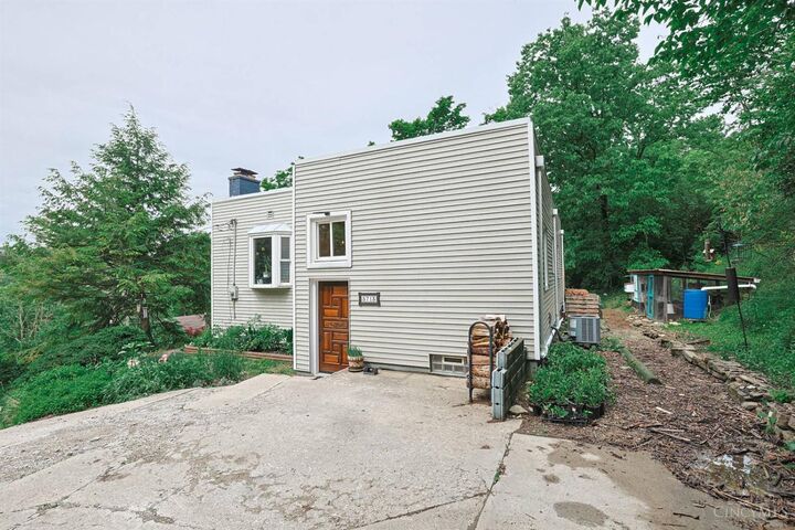 Property Photo: 5713 Sheed Road OH 45247