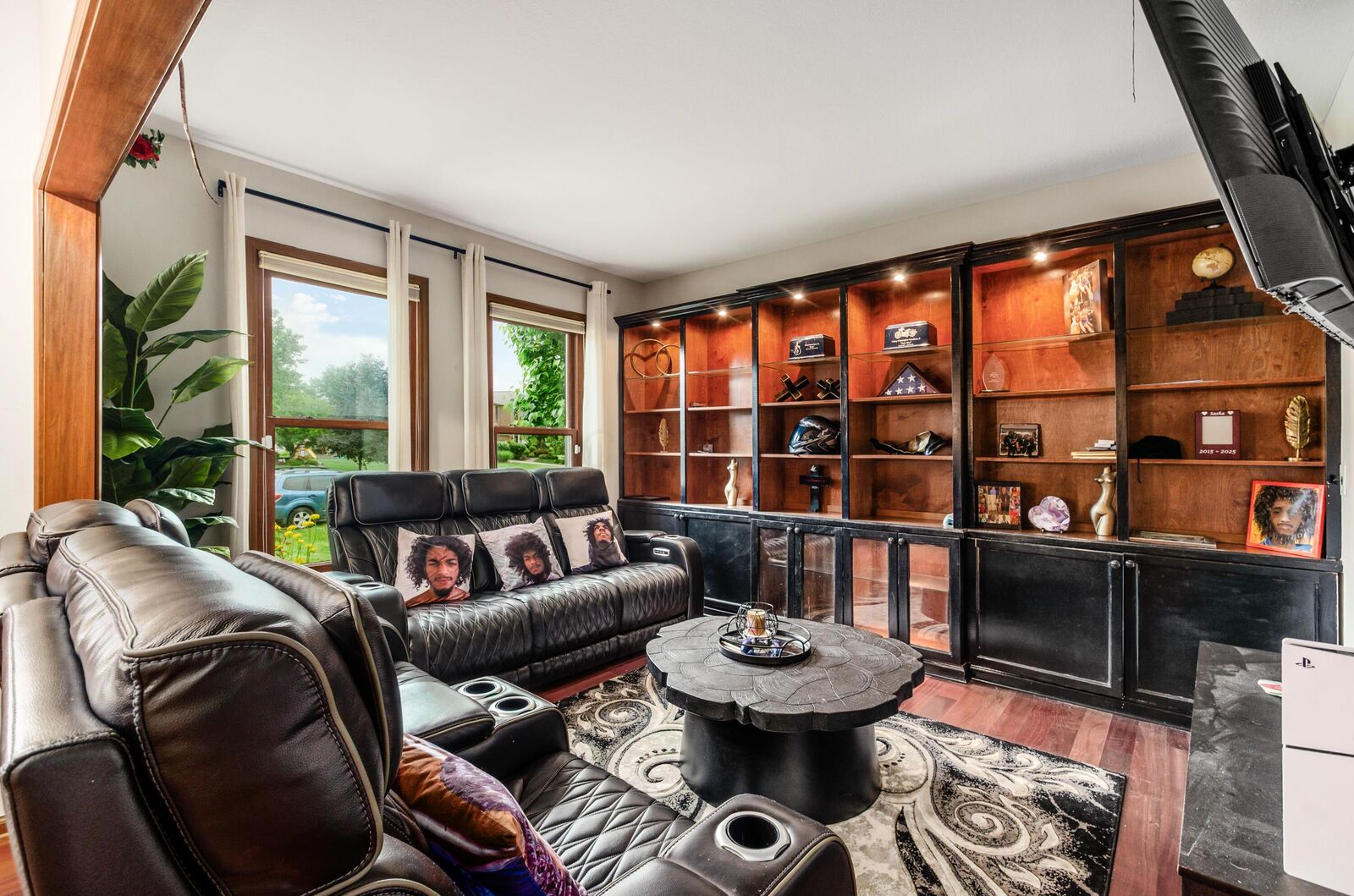 Property Photo:  6255 Spinnaker Drive  OH 43035 