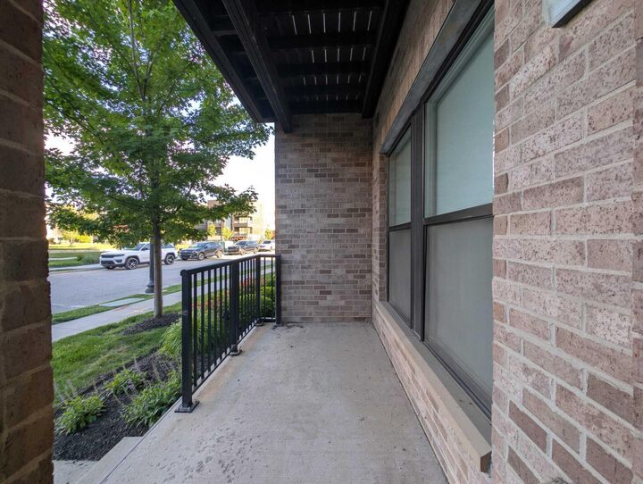 Property Photo: 751 N 6th Street OH 43215