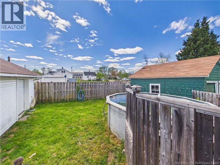 Property Photo:  420 High Street  NB E1C 6C8 