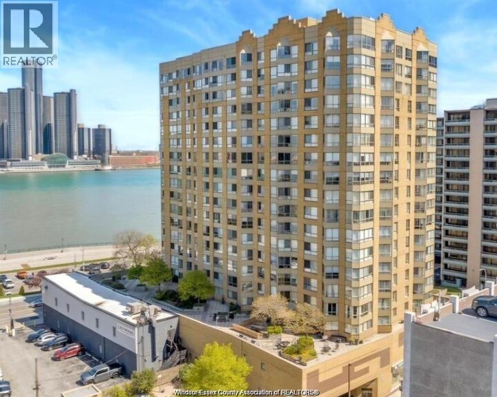 Property Photo:  75 Riverside Drive East 901  ON N9A 7C4 