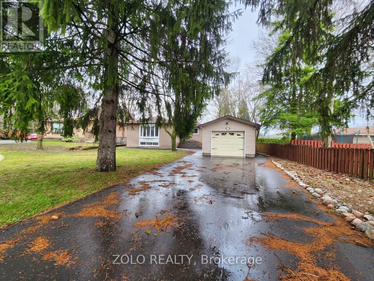 Property Photo: 3 Cabot Court Lower ON L4G 2Y9