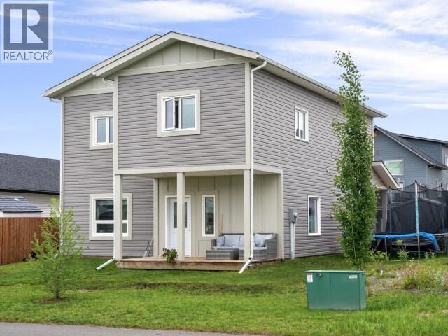 Photo de la propriété:  33 Tanana Lane  YT Y1A 0S6 