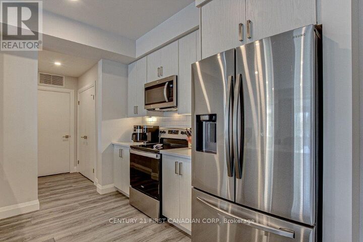 Property Photo: 200 Callaway Road 307 ON N6G 3X6